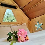 Starsbox La Montagna Di Leonardo Alojamento de Turismo Selvagem *